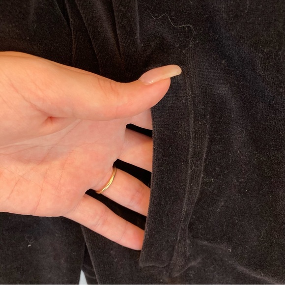 Y2K Velour Jacket by Jones New York Signature - Picture 5 of 7